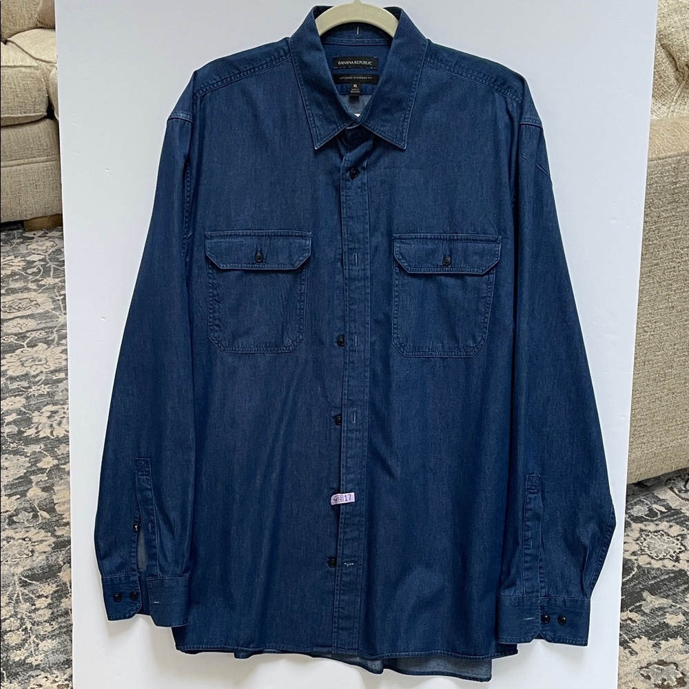 Banana Republic Blue Casual Button Down Shirt